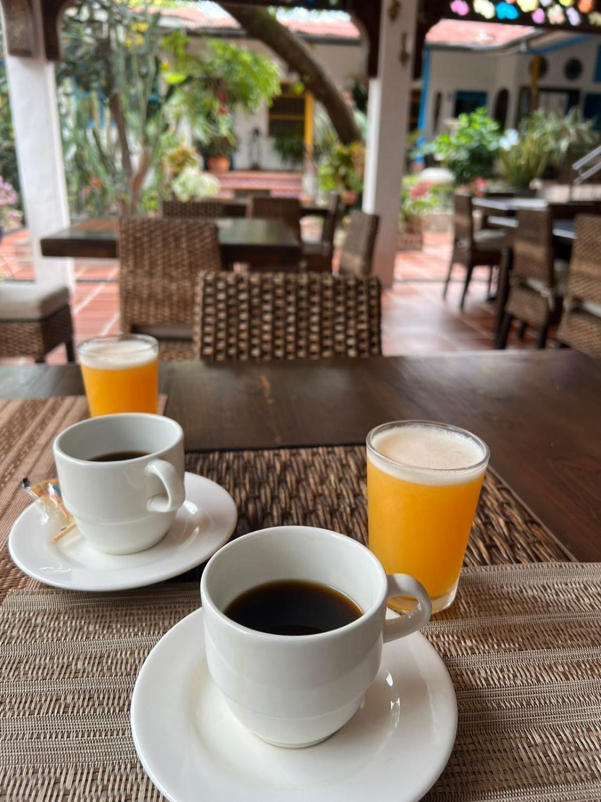 Hotel Casa Oliveros ริเวรา ภายนอก รูปภาพ
