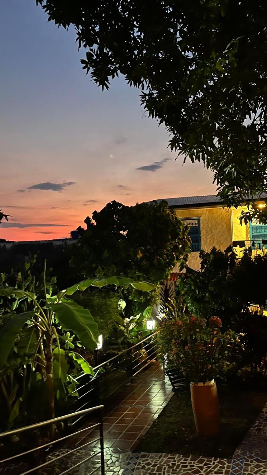 Hotel Casa Oliveros ริเวรา ภายนอก รูปภาพ