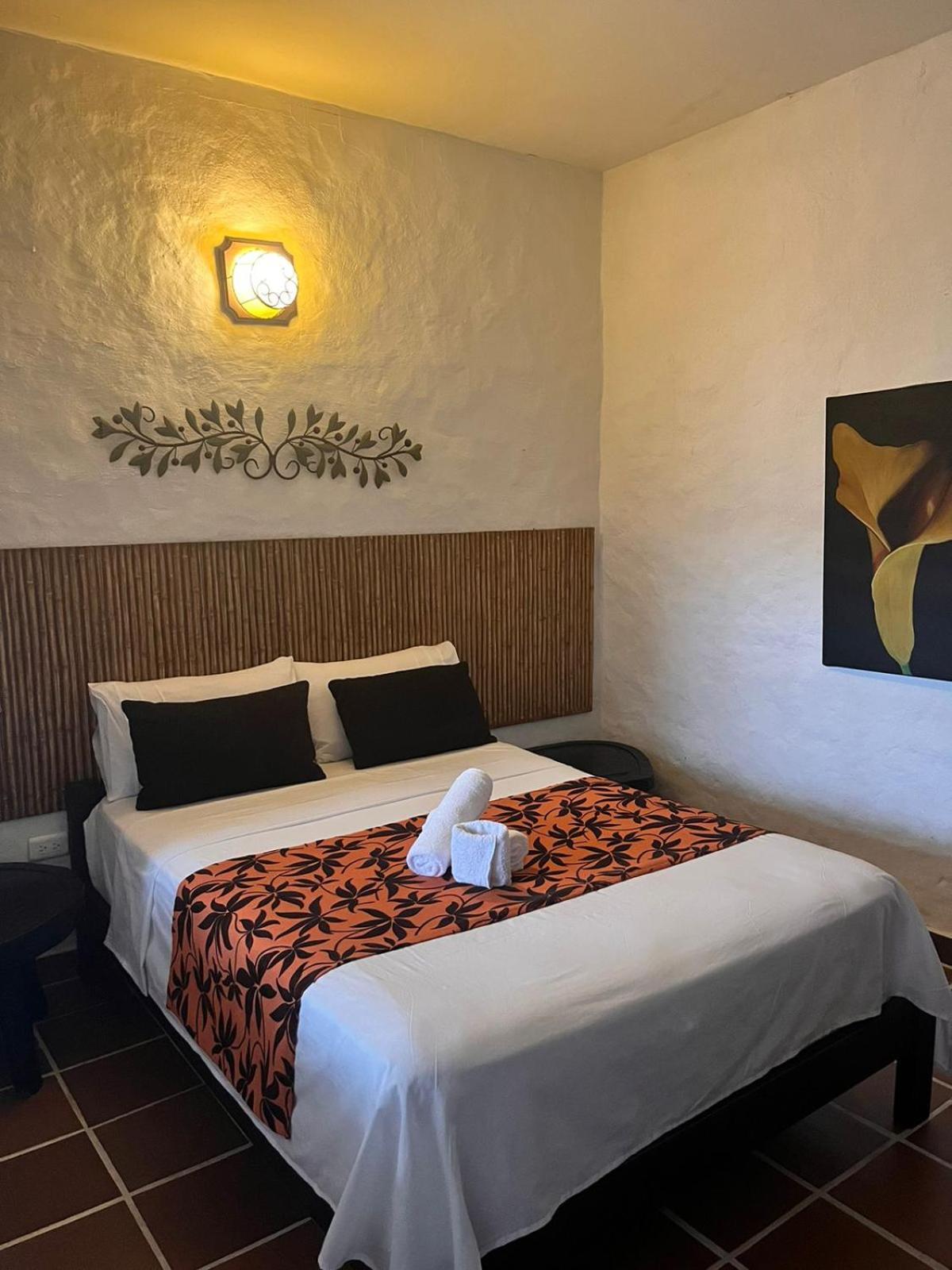 Hotel Casa Oliveros ริเวรา ภายนอก รูปภาพ
